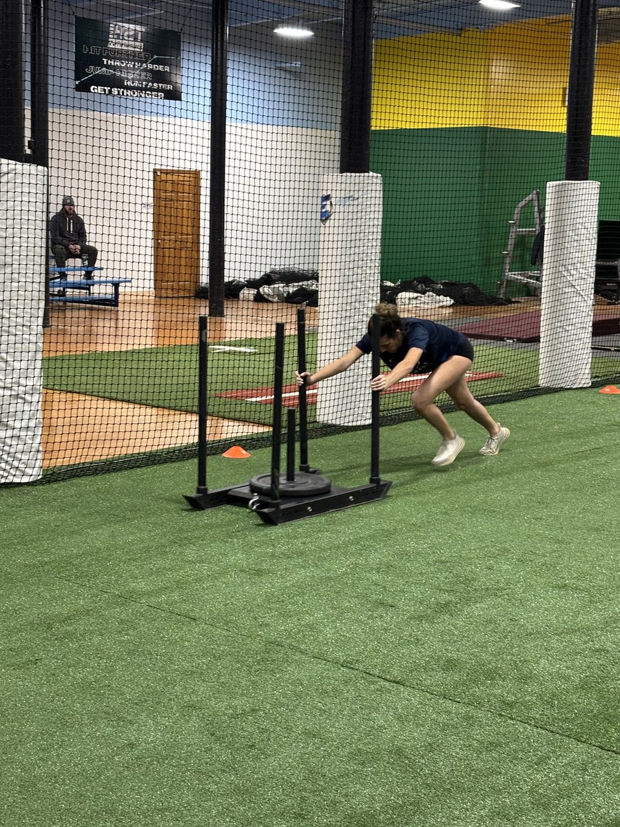 MallieCourson07's tweet photo. Went to a speed and agility class yesterday and worked on getting faster! Can’t wait to see how this translates to the field for softball season. @pecomccorkle @CarolinaCurveW https://t.co/MDJtrdiJ4S