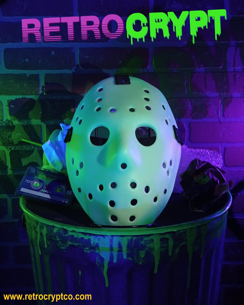 RetrocryptLLC's tweet photo. The Mabry Masks Killer Goalie mask is now available at RetroCrypt in 3 different varieties! Including glow in the dark!!!
#jasonvoorhees #fridaythe13th #horror #horrormask #horrorcommunity #80s #nostalgia https://t.co/eOhghgObbt