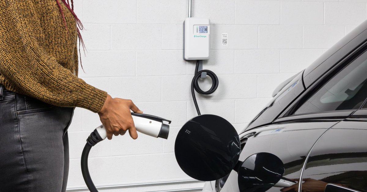 ⚡ Want to keep your employees productive AND their vehicles charged? Stop moving cars and start moving power. 🚗 

Our new blog explores why intelligent load management is the key to scaling workplace #EVCharging. 

Read more 👇
hubs.la/Q033CW9g0