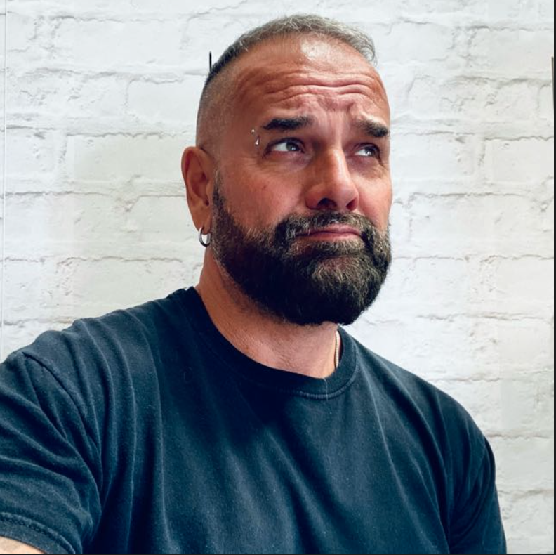 Exciting news! Meet Paolo Copelli, our newest team member at Waterloo Body Station. Experience our new services firsthand with a free consultation today. 💆‍♂️ Book Now! wix.to/7BEtx5a #WaterlooBodyStation #NewServices #PaoloCopelli