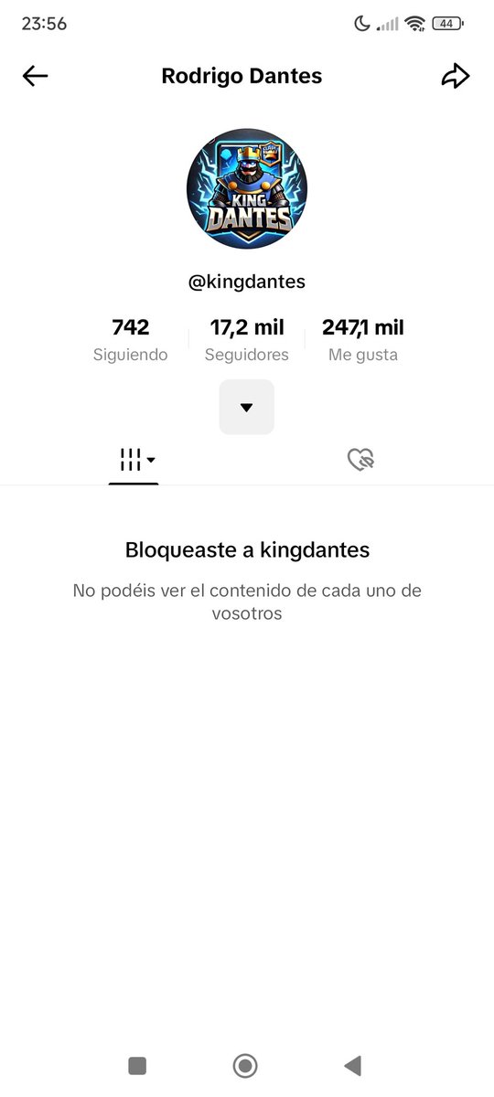 No sigan a este estafador de mierda, hace torneos por pase y no cumple, acabo de ganar uno de sus torneos y dice que no me dará el pase por jugar 2 veces seguidas contra otros jugadores y que eso es win trade😂😂 Me hizo perder 1 hora y media, que no os pase lo mismo