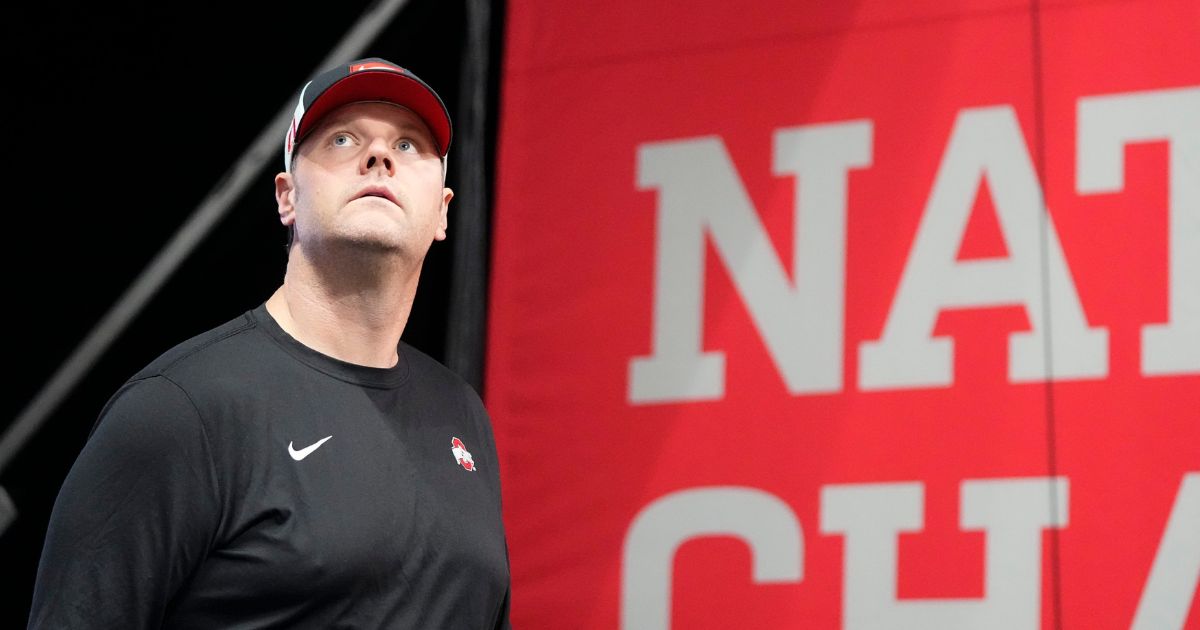 CFP run, performance of Ohio State offensive line under Justin Frye caught attention of top targets 👀 🌰

"Coach Frye helps build tough linemen."

"I think that’s a testament to not only Coach Frye’s coaching but also who he is as person..."

MORE: on3.com/teams/ohio-sta…