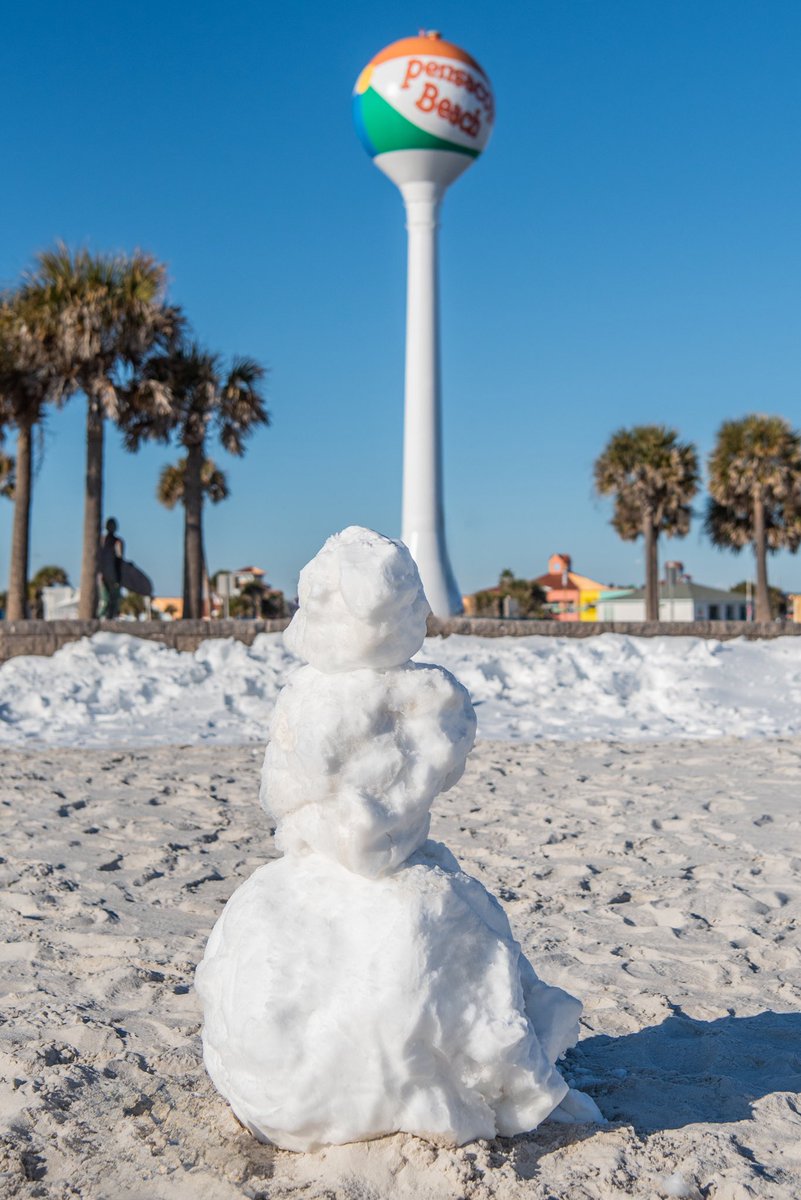 DWPhotographed's tweet image. Unbelievable.
A snowman sitting in front of the iconic beach ball water tower on Pensacola Beach, FL.
This winter storm was one that parts of the southern U.S. will never forget.