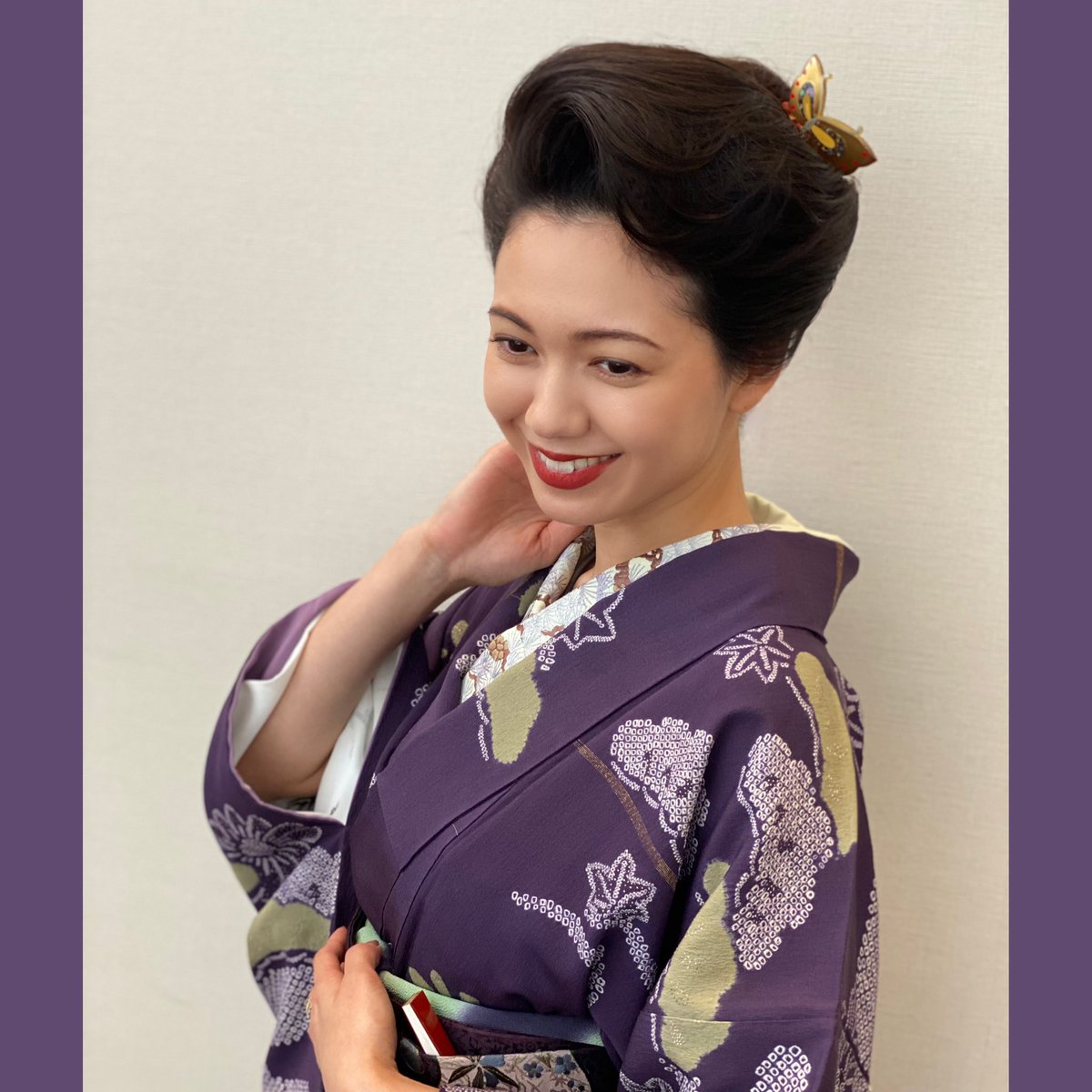 makeupbyeita's tweet photo. 女優　二階堂ふみ さん

スタイリング　石田節子 さん

メイク　Mariko Adachi さん

ヘア　Eita https://t.co/0CGOV6oBoJ