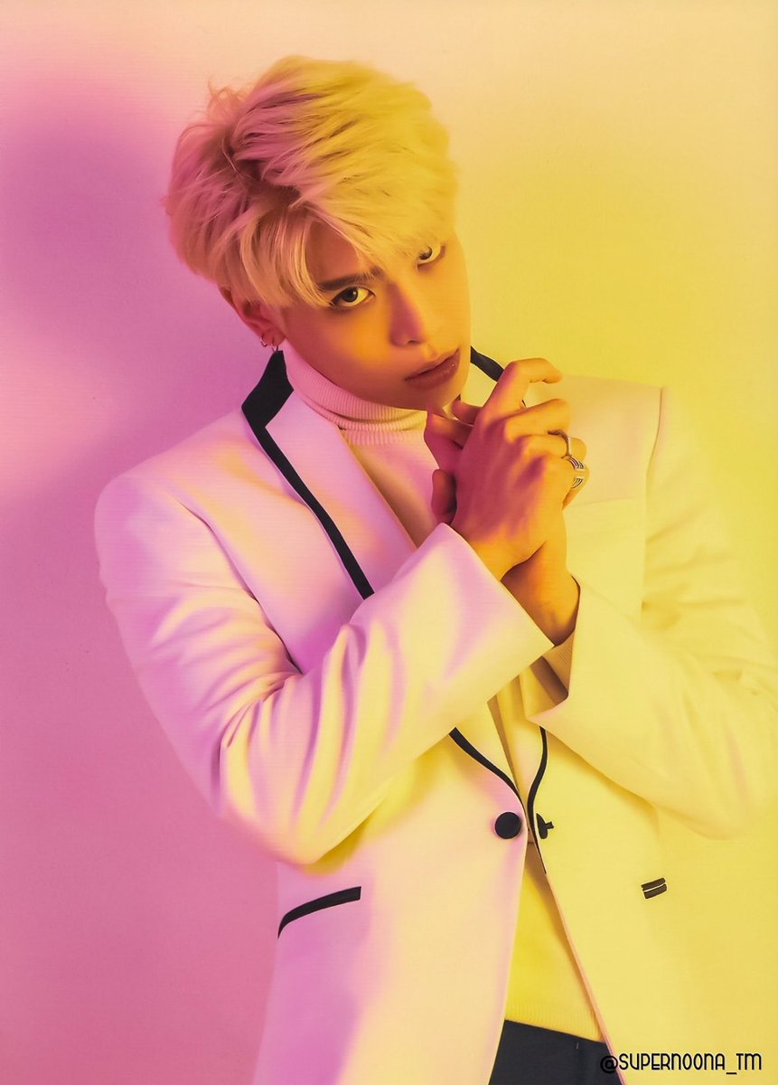 jjongsarchive's tweet photo. happy 7th anniversary to Jonghyun’s beautiful album Poet | Artist!🧡 everyone be sure to give it a listen today!
#종현 #샤이니 #JONGHYUN #SHINee https://t.co/Obv2ivIY9S