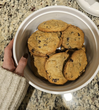 haverfor887's tweet photo. Who’s in the mood for some cookies? 🍪🍪🍪 https://t.co/mrX7RK8a7C