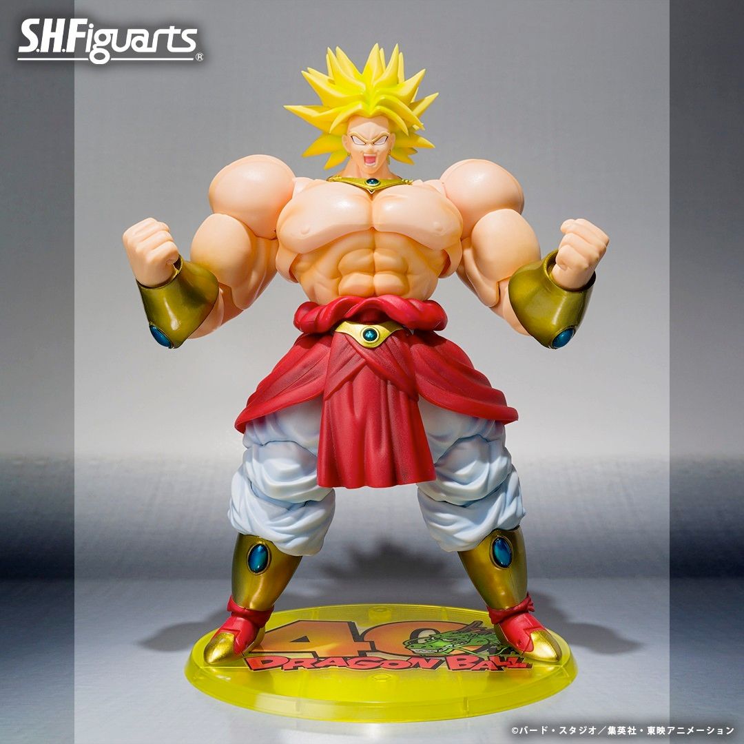 preterniadotcom's tweet photo. Bandai S.H.Figuarts Dragon Ball Broly (40th Anniversary Reissue Edition), preorders will open up on January 24th.

Cooler reissue preorder coming in February. https://t.co/vSrxO04zul