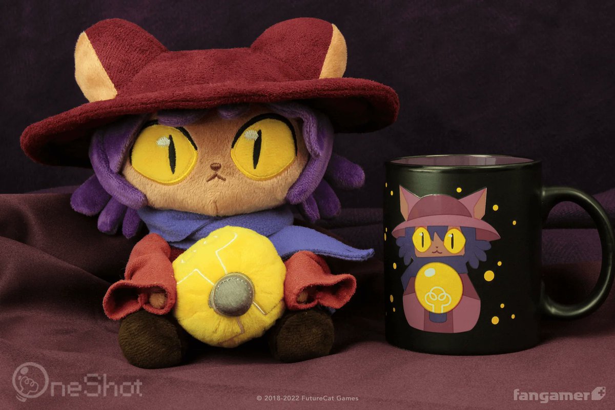 New in our official OneShot collection: The Niko Scarf and the Niko Loves Pancakes pin!  

Available now: fangamer.com/collections/on…