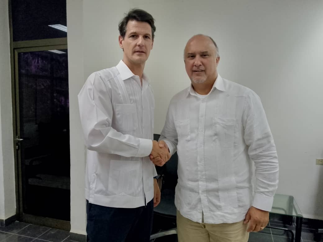 cmphcuba's tweet image. Sostuve   encuentro de trabajo con el director general adjunto para las Américas del SEAE, @PelayoCastroUE.
Intercambiamos sobre el #ADPC y los resultados concretos en todos sus ámbitos durante su cuarto ciclo de implementación en fase muy avanzada. @CubaMINREX