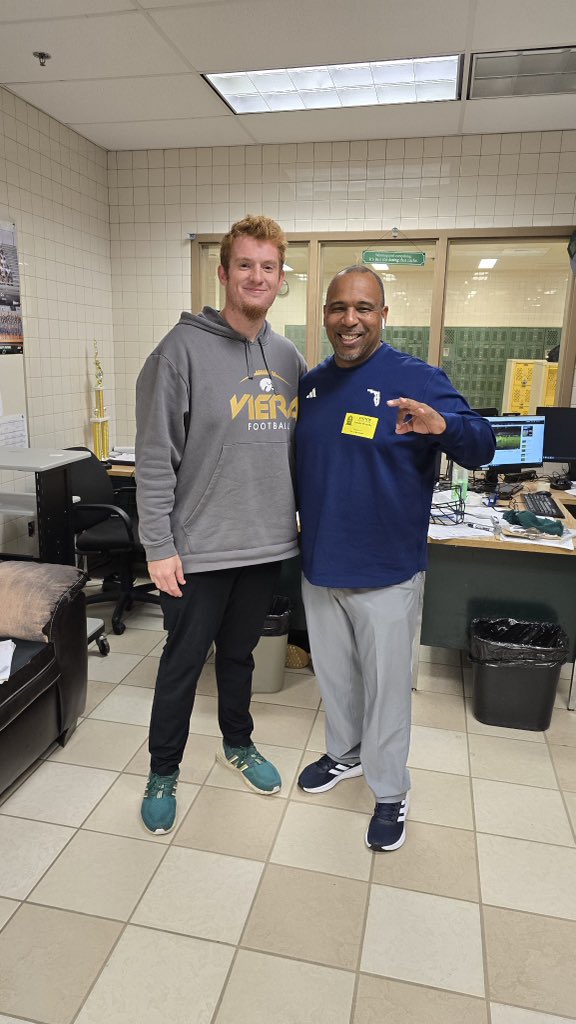 Coach Murphy (@chrismurph72) on Twitter photo Thank you <a href="/CoachDJ_WRA/">DJ McCarthy</a> for stopping by Viera High School today to check out our players and talk about <a href="/FAUFootball/">Florida Atlantic Football</a> ! <a href="/coachtgulla/">Tony Gulla</a> <a href="/VieraHawks/">Viera Hawks Football</a> Thank you <a href="/CoachDJ_WRA/">DJ McCarthy</a> for stopping by Viera High School today to check out our players and talk about <a href="/FAUFootball/">Florida Atlantic Football</a> ! <a href="/coachtgulla/">Tony Gulla</a> <a href="/VieraHawks/">Viera Hawks Football</a>