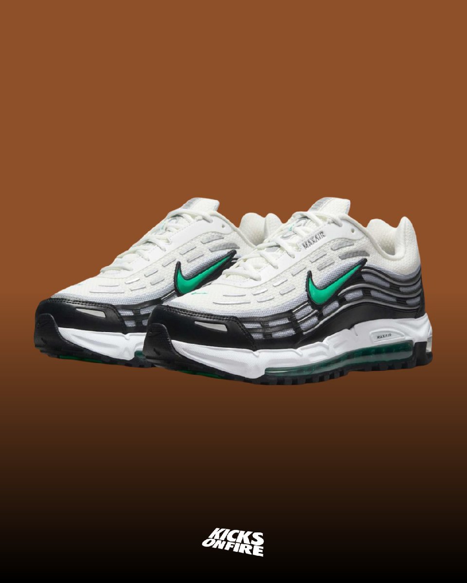 Nike Air Max TL 2.5 White / Green 𝗖𝗼𝗹𝗼𝗿𝘄𝗮𝘆: White/Black