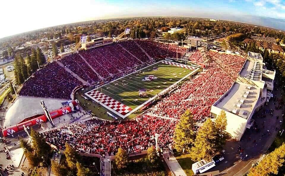Colton Hogge (@coltonhogge75) on Twitter photo Thank you <a href="/CoachGigli/">Jordan Gigli</a> <a href="/FresnoStateFB/">Fresno State Football</a> <a href="/DogWiredDudes/">Fresno State FB Recruiting</a> for stopping by to see me and <a href="/12BFootball/">12 Bridges Football</a> today! Go Dawgs! #BulldogBornBulldogBred
<a href="/CoachHogge72/">Coach Hogge</a> <a href="/GrantFowler54/">Grant Fowler</a> <a href="/Coach_Entz/">Coach Matthew Entz</a> <a href="/CoachSmith59/">Matthew Smith</a> <a href="/Coach_Crab/">Zachary Crabtree</a> <a href="/CoachKHensley/">Kody Hensley</a> <a href="/Jaden_Diamond2/">Jaden Diamond</a> <a href="/lj_early/">L.J. Early</a> <a href="/jakerasmussen_/">Jake Rasmussen</a> <a href="/JacksonMoore247/">Jackson Moore</a> Thank you <a href="/CoachGigli/">Jordan Gigli</a> <a href="/FresnoStateFB/">Fresno State Football</a> <a href="/DogWiredDudes/">Fresno State FB Recruiting</a> for stopping by to see me and <a href="/12BFootball/">12 Bridges Football</a> today! Go Dawgs! #BulldogBornBulldogBred
<a href="/CoachHogge72/">Coach Hogge</a> <a href="/GrantFowler54/">Grant Fowler</a> <a href="/Coach_Entz/">Coach Matthew Entz</a> <a href="/CoachSmith59/">Matthew Smith</a> <a href="/Coach_Crab/">Zachary Crabtree</a> <a href="/CoachKHensley/">Kody Hensley</a> <a href="/Jaden_Diamond2/">Jaden Diamond</a> <a href="/lj_early/">L.J. Early</a> <a href="/jakerasmussen_/">Jake Rasmussen</a> <a href="/JacksonMoore247/">Jackson Moore</a>