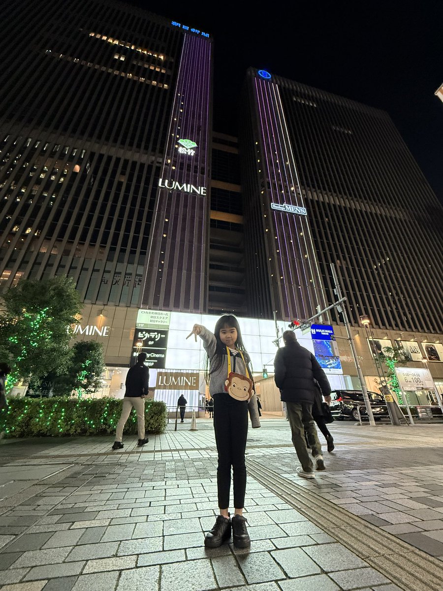 marushiochannel's tweet image. 丸の内ピカデリー前にて