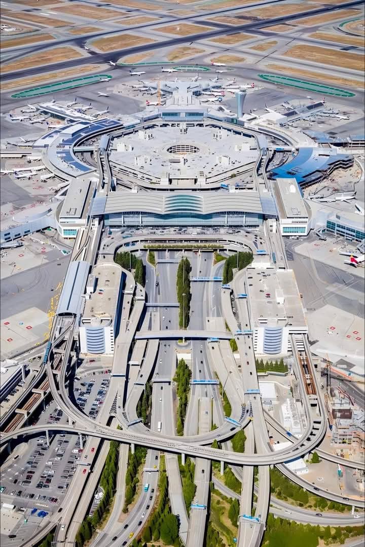 Guess the Airport ?