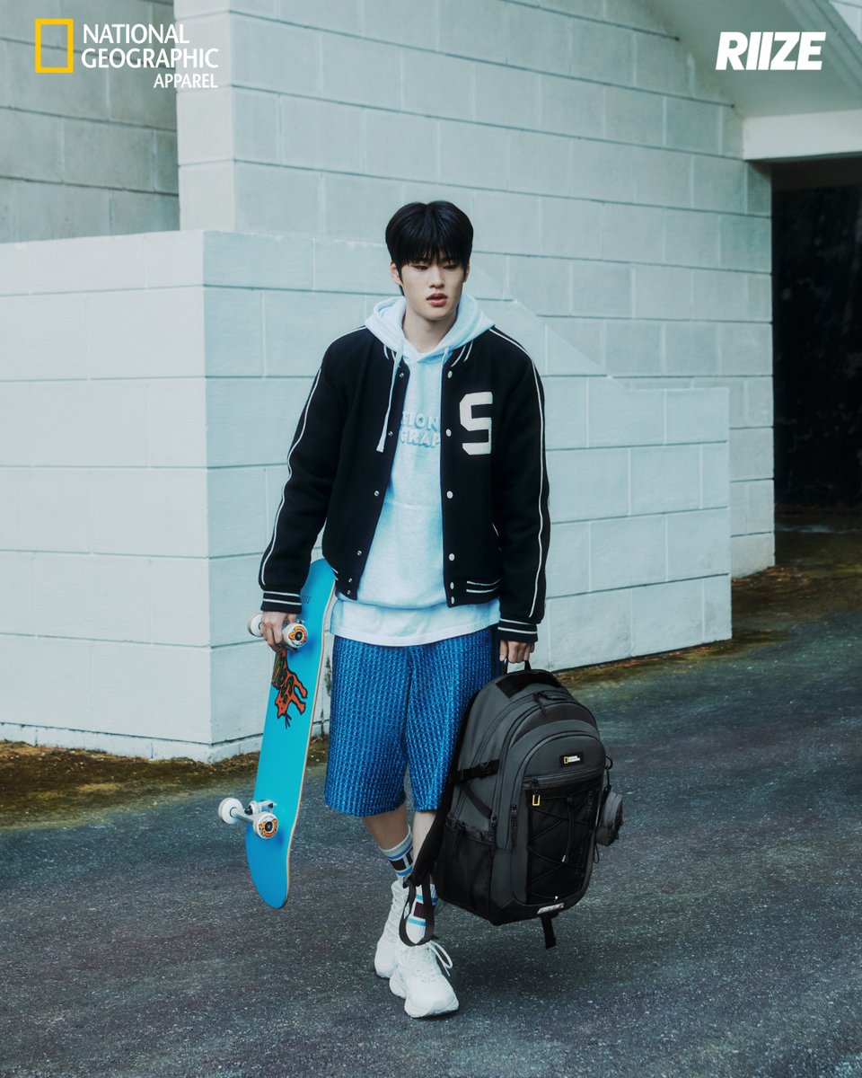 ng_apparel_kr's tweet image. 𝙉𝙖𝙩𝙞𝙤𝙣𝙖𝙡 𝙂𝙚𝙤𝙜𝙧𝙖𝙥𝙝𝙞𝙘 𝘼𝙥𝙥𝙖𝙧𝙚𝙡
𝙬𝙞𝙩𝙝 𝙍𝙄𝙄𝙕𝙀｜𝘼 𝙉𝙀𝙒 𝘾𝙃𝘼𝙋𝙏𝙀𝙍🏫

A NEW CHAPTER : AFTER SCHOOL
내셔널지오그래픽 with 라이즈 (@RIIZE_official)

🛹25SS BAG COLLECTION
▫BAG : 브레이브 백팩 (GREY)
▫SHOES : 컨투어 프리즈 (IVORY)

즐거움이 가득한
