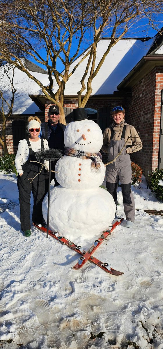 ScottDohmann's tweet photo. @KATCTV3 @robperillo thanks for the forecasts and updates throughout our record breaking snowfall and temp event!  Here is our best shot at making the most of this once in a lifetime event!  A beast snowman!😉. Cheers!  Geaux Cajuns!  Built by Ezra Dohmann and Luke Robinson https://t.co/1EE9j3bFIq