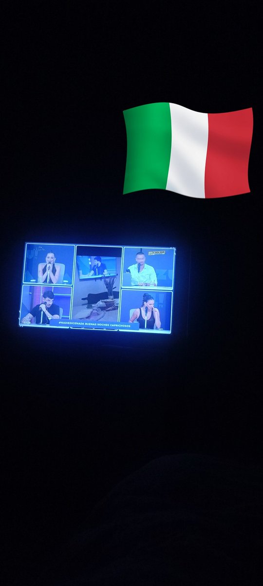 MiicaelaJessica's tweet photo. 1:30 am y haciéndoles el aguante desde el norte de Italia. Hacemos el esfuerzo y los miramos hasta quedarnos dormidos. Aguante NDN NOCTURNO #nadiedicenada https://t.co/KWE9FRGuWd