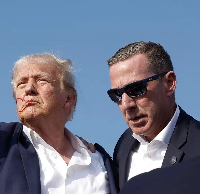 cb_doge's tweet photo. BREAKING: President Trump appoints Sean Curran to Secret Service Director. https://t.co/sSOSOMXkqZ