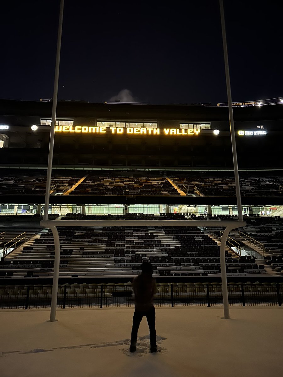 Heart cold like a playoff game in the snow, but I’m shining like the lights in Death Valley, scoring dreams on this LSU field.