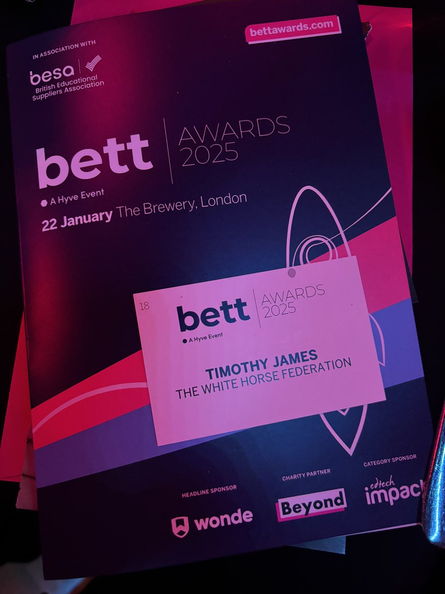 Amazing evening at the Bett Awards, thank you <a href="/GL_Assessment/">GL Assessment</a> for the invitation and proud to represent <a href="/WhiteHorseFed/">The White Horse Federation</a>, also nice to catch up with <a href="/WholeEducation/">Whole Education</a>