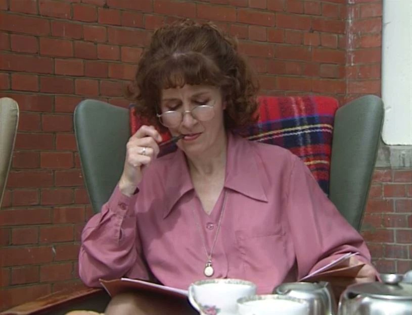 doctor who ships tweet media