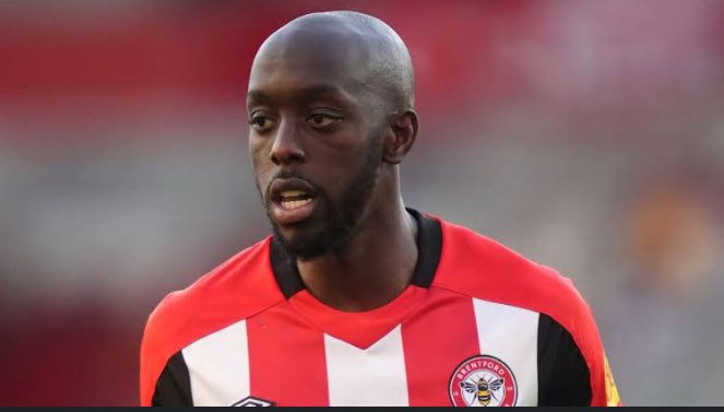 PremTransfer0's tweet photo. Nottingham forest have made offical bid for Brentford striker Wissa. The amount is still unknown. Despite this Cunha is still very much in the picture for the club, as it looks like they are preparing to make a bid for him sometime soon. 🔴🌲 https://t.co/dz8GVzhvsB