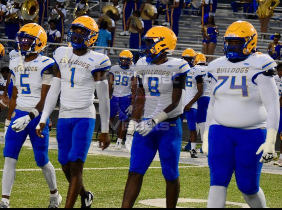 Guys had a great season , can’t wait to see you on the next level 🔜🔵🟡🐶..