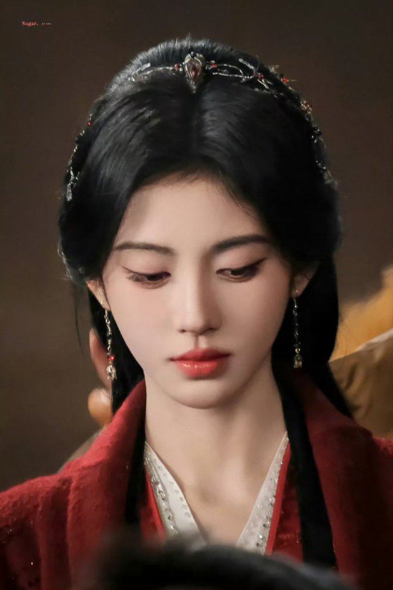jujingyishunxi's tweet photo. ปาทับจัยในรูปโฉมของชี เสี่ยวจวีสวยมาก;_: https://t.co/DiIyI4PPeB