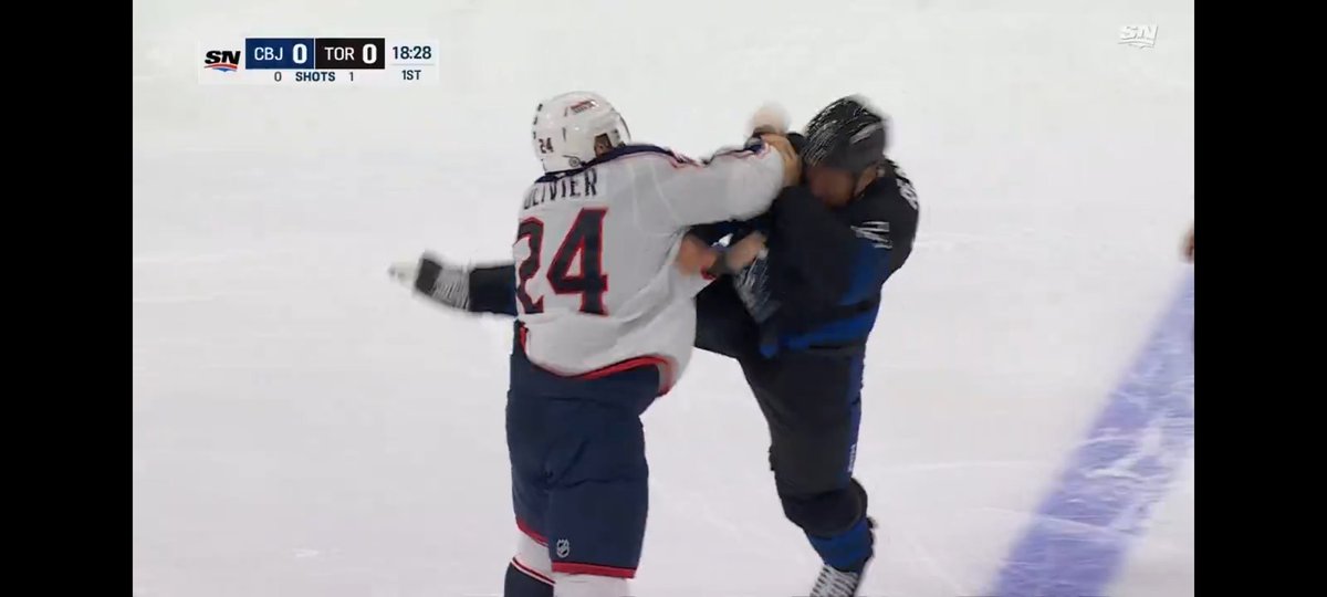 TheClipps's tweet photo. @spittinchiclets The beautiful game https://t.co/gtTnggDwVI