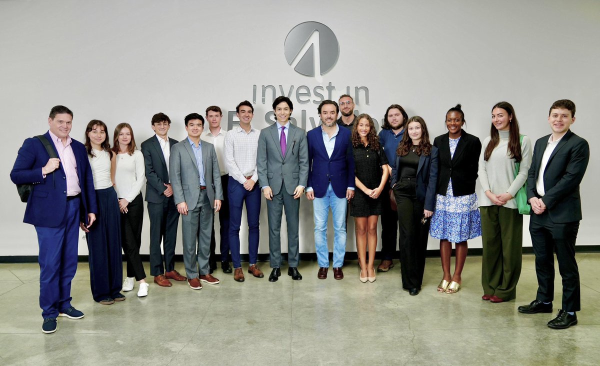 Estudiantes de <a href="/Princeton/">Princeton University</a> University en <a href="/investinSV/">Invest in El Salvador 🇸🇻</a>. 📈