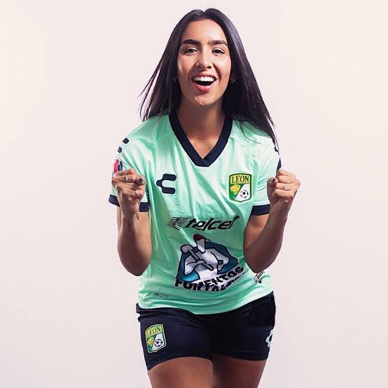 Edwin #TeAmoCambindo tweet media