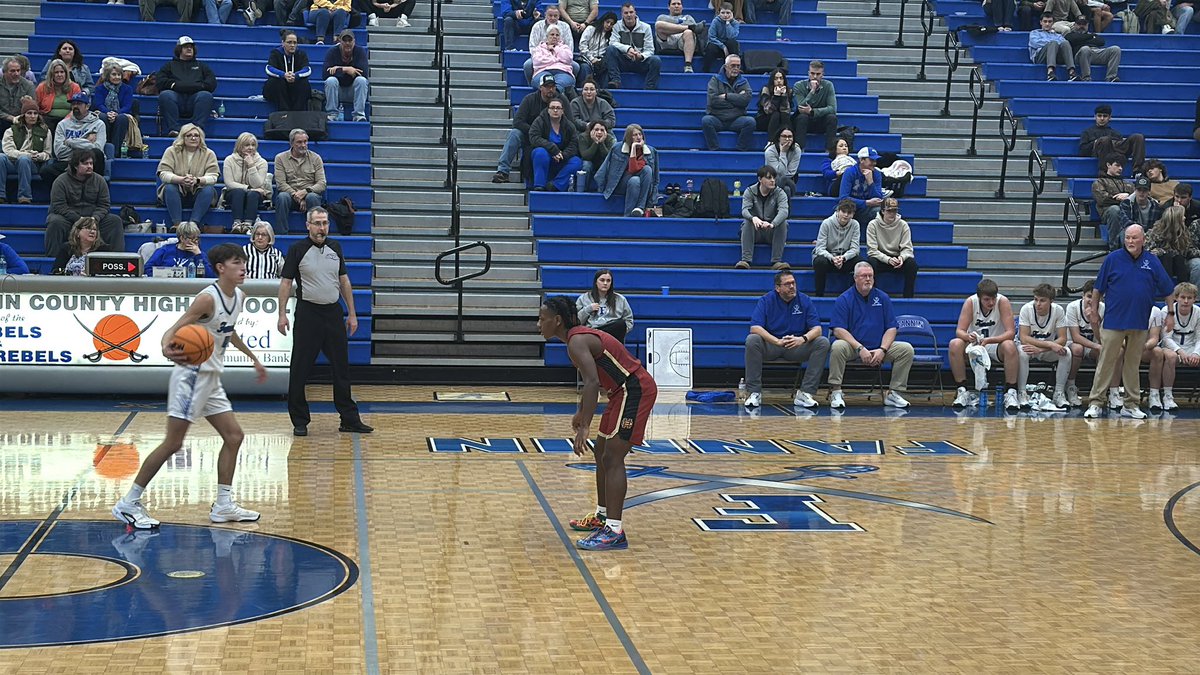 KyleSandy355's tweet photo. End 3Q
@CHSAthleticsGA 47
@FanninCobball 34

@carter_triplett 11p 6r
@taecrow4 10p

Hudson Ethington 9p
@koltonk23 7p https://t.co/1HSXUX0CTK