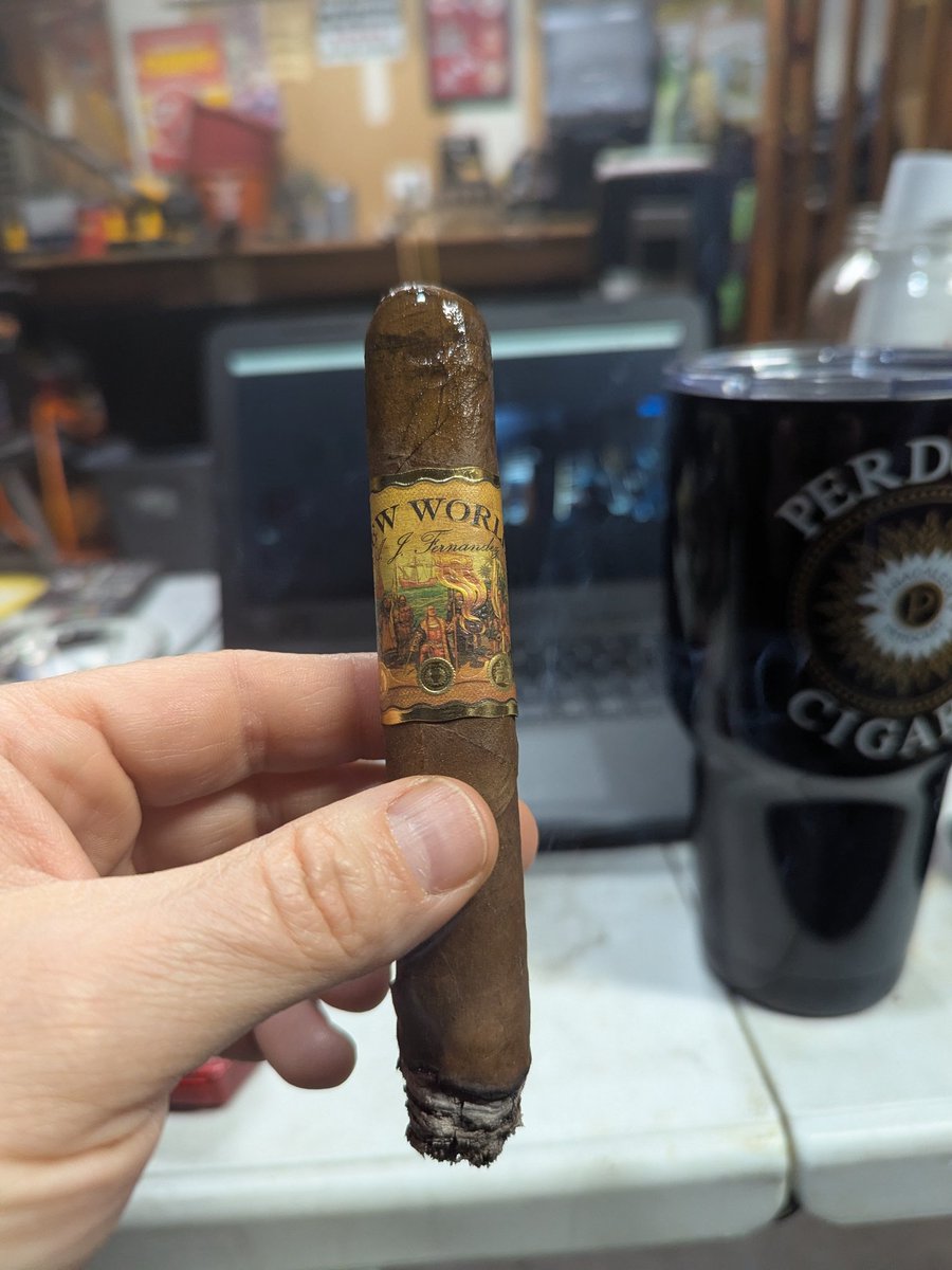 KSCigarguy tweet media