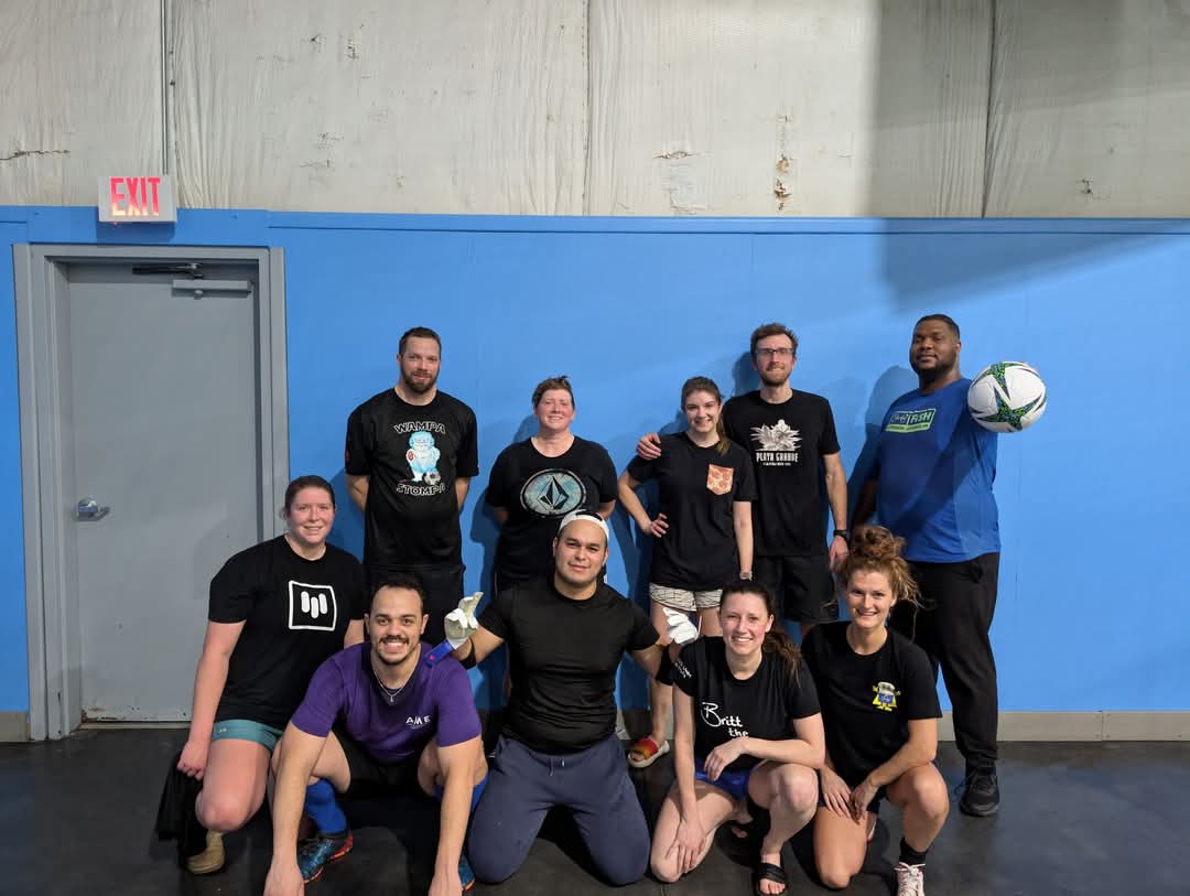 Team Momentum just wrapped up our first indoor soccer session! Here's to keeping the momentum going &amp; scoring big wins together!
#community #brokersarebetter #brittthebroker #mortgagebroker #teammomentum #loanoriginator #loancoach #momentummortgage #soccer #teamwork #indoorsoccer