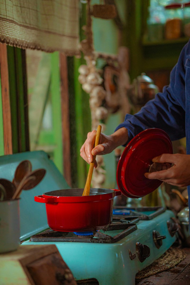 OSKExpress's tweet photo. Sustainable Choices for a Better Kitchen
https://t.co/MeVVcNdmvp

#kitchensupplies #homedecor #kitchentools #vintage #rustic #tablesettings #shopping #charcuterie #vintageclothing #kitchenequipment https://t.co/lBbLiTv0P3
