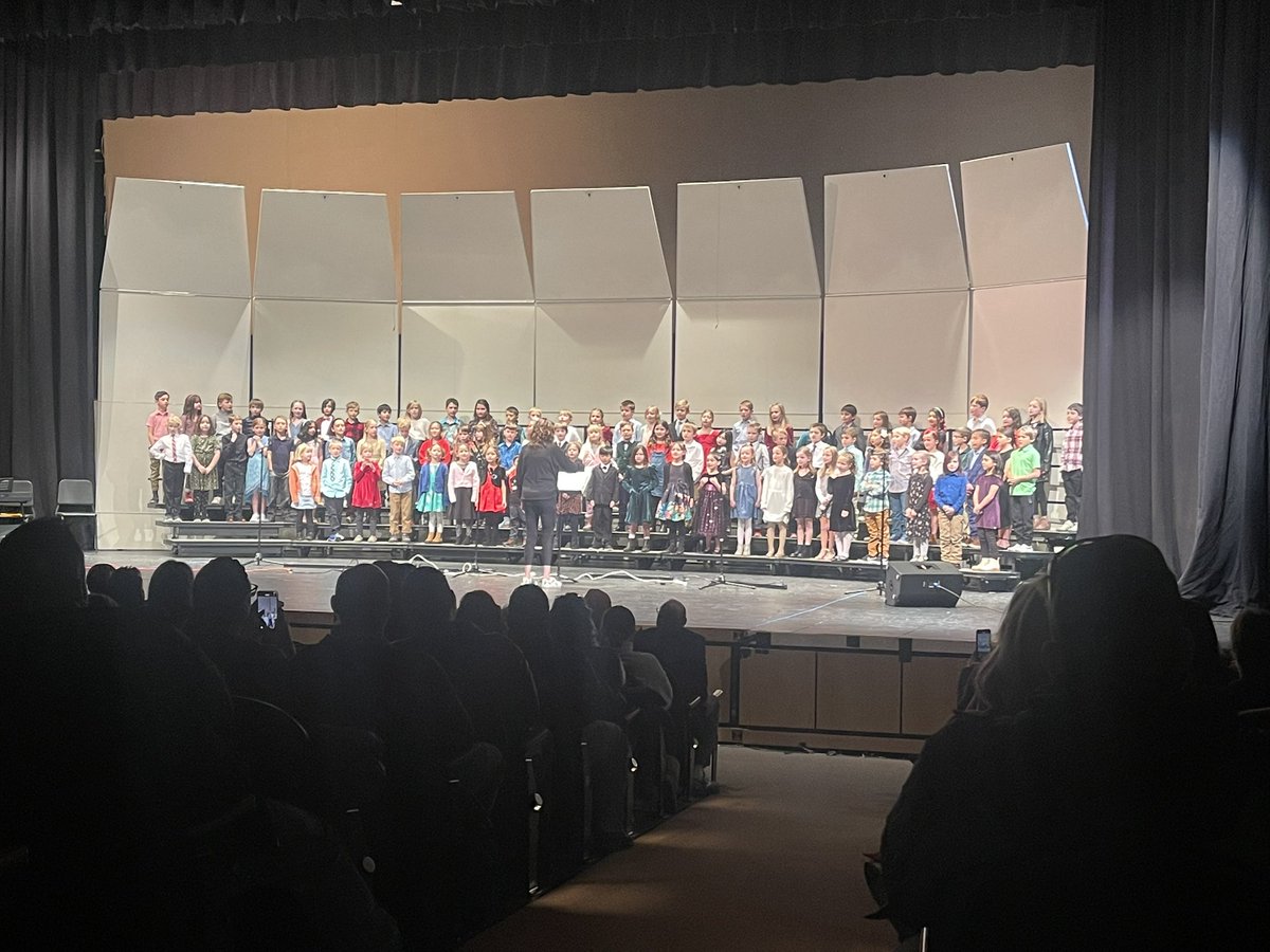 Red Hawk Elementary School - #StVrainStorm tweet media