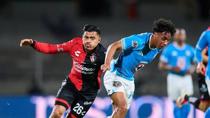 🚨#GIVEAWAY AZUL🚨

🎫 ¡TE REGALO BOLETOS PARA EL #CRUZAZUL 🆚 #Puebla   
 
1️⃣Sigue a <a href="/calientesports/">Caliente Sports</a> y a mí 
2️⃣Dale 🔁 y ❤️
3️⃣Sígueme en Insta (miguelcamara)
4️⃣Comenta quién es tu jugador favorito de La Máquina #MásAcciónMásDiversión 🔥 

🎫 ¡Se regalará un pase doble! 📲