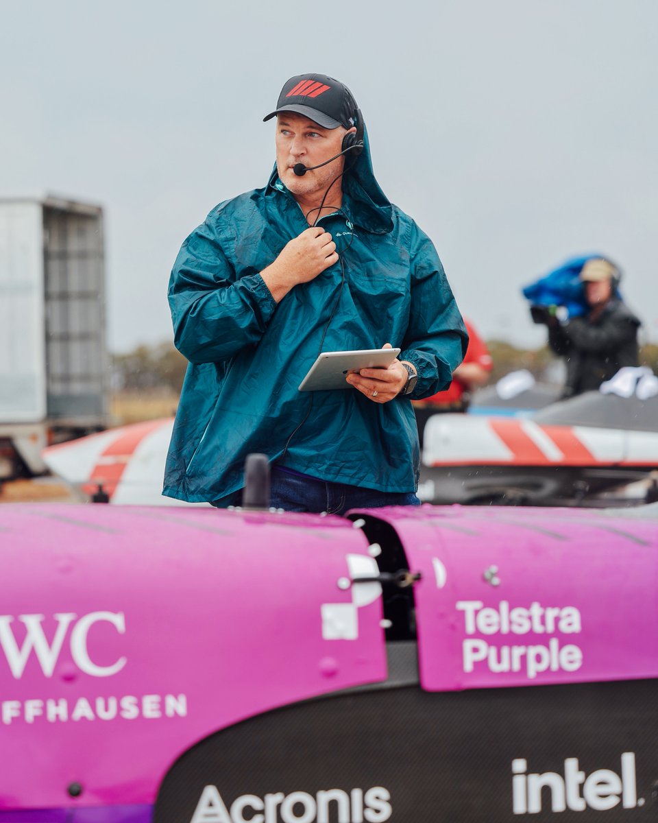 AirspeederHQ's tweet photo. βPilot, await final go-no-go confirmation.β ππ§οΈ
The anticipation is high when the flight director is on the lookout for a clear window in the rainstorm to kickstart the race. @MaiOnHigh.
#EXASeries #flyingcar #evtol #aviationlovers #motorsportlife #WomenInMotorsport https://t.co/bMVmp6sgLT