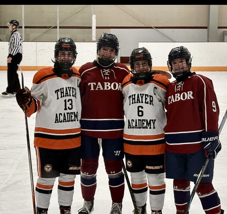 U16MASpitfires's tweet photo. 📸 Scenes from the latest girls Prep HS games!!
@NEGHL_hockey
#teammates
#GoSpitfires https://t.co/XFg8M2wzlS