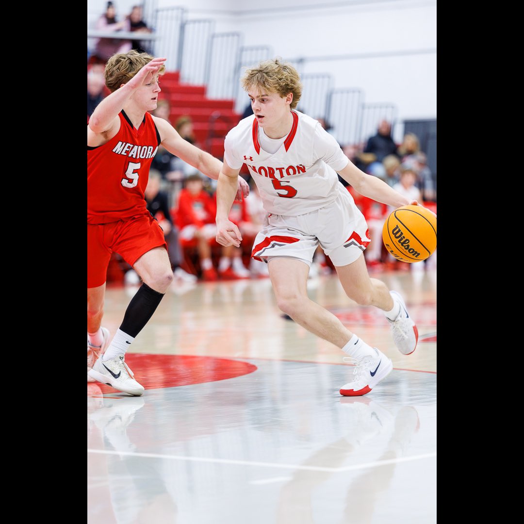 jwhite0000's tweet photo. Photos from Monday evening’s @mortonpottersbb Freshman game against Metamora.

https://t.co/bHSvnp3WT2

#pjspreps https://t.co/e0ZzRIOzHO