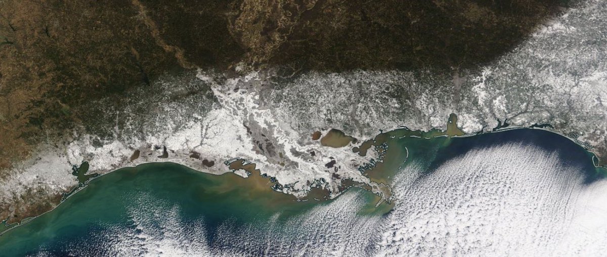 NASA has the best view of all the Louisiana sneaux ⚜️❄️

<a href="/FOX8NOLA/">FOX 8 New Orleans</a>