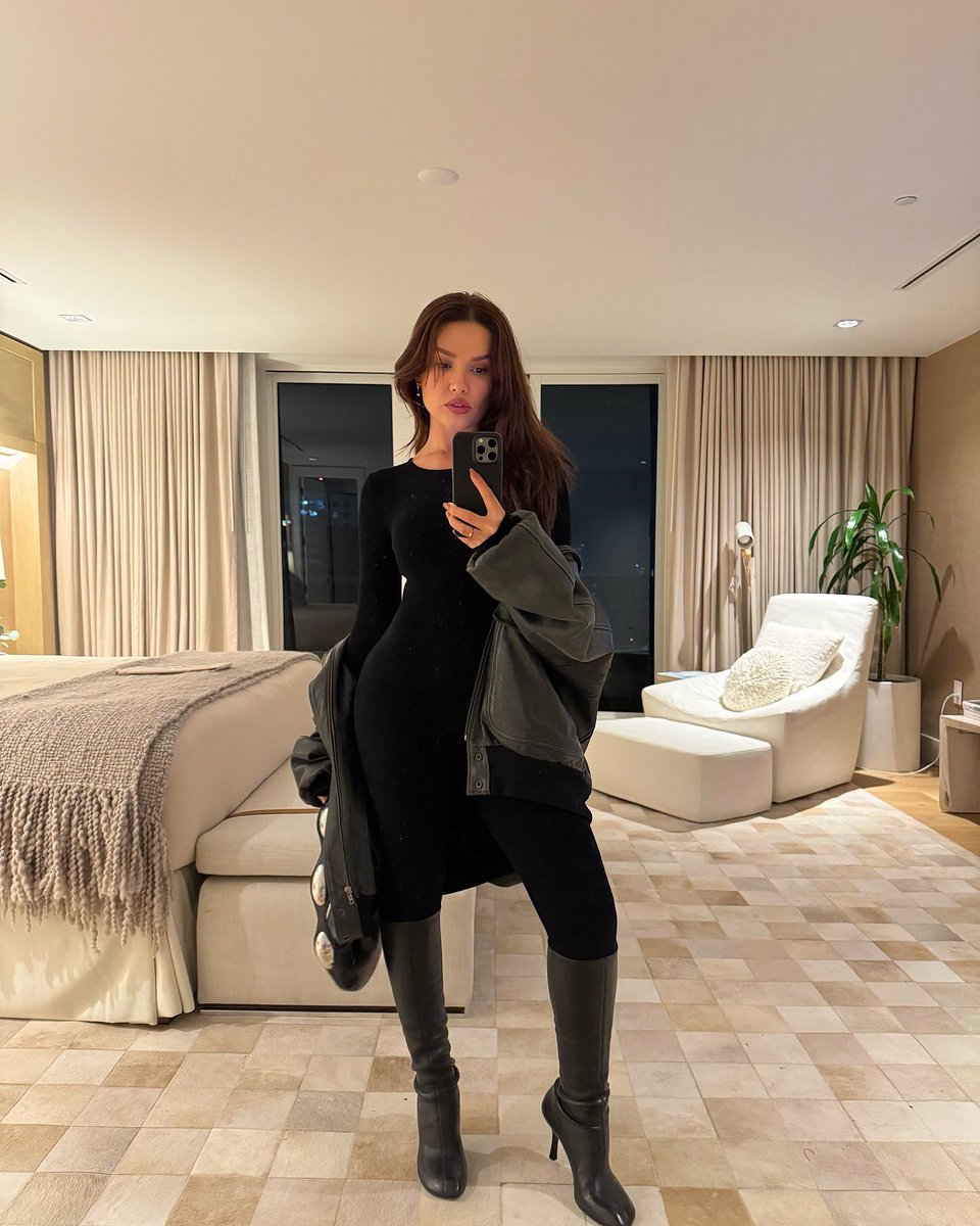 juliette's tweet photo. 🤎 https://t.co/xWj8CjuWQp