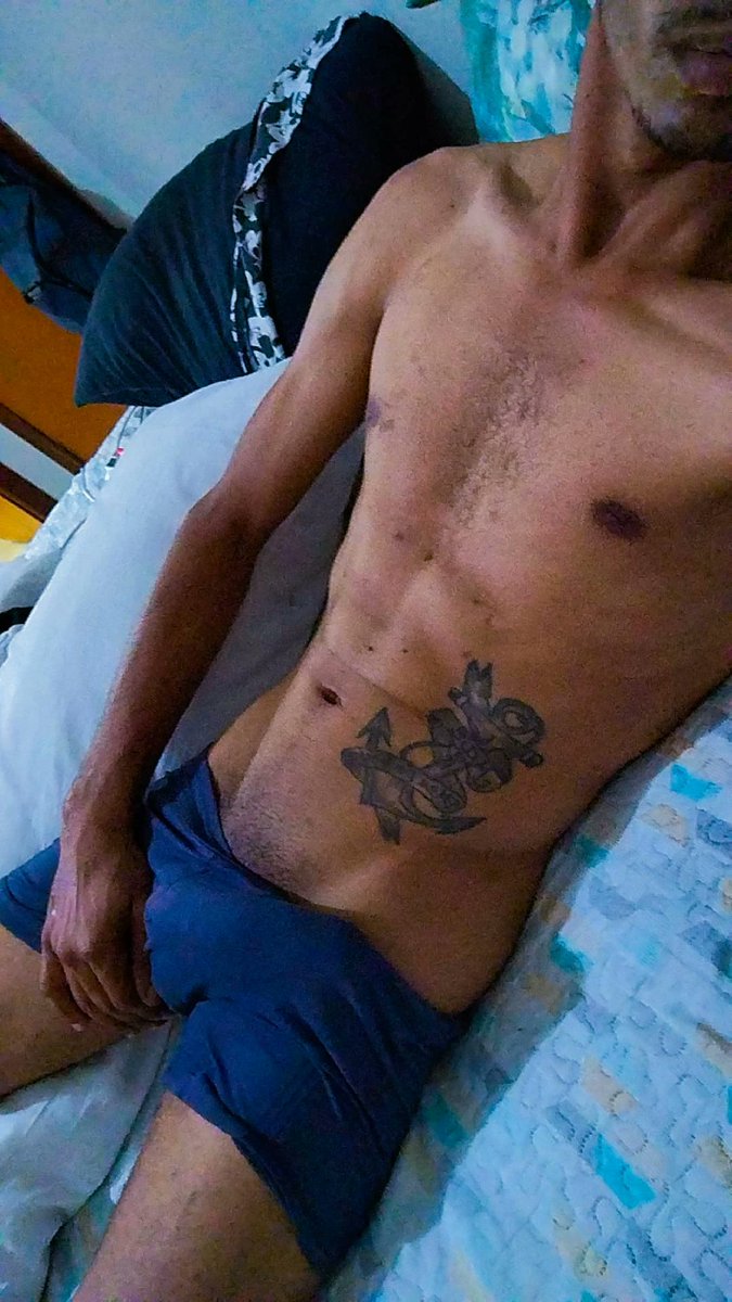 Boa noite alguém pra dormir comigo