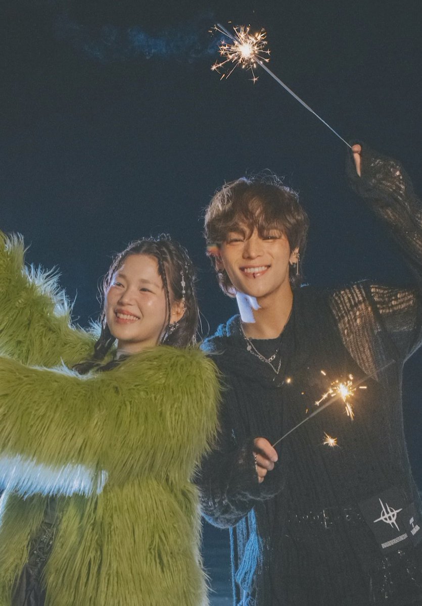 kimwoobear0325's tweet photo. ウジンさんのこの笑顔が可愛いのよほんとに😭
#DriveAway
#KIMWOOJIN_CUBSWILLWAIT
#KIMWOOJIN #WOOJIN #김우진
#우진 #キムウジン #ウジン https://t.co/LQ47R7Sr0A