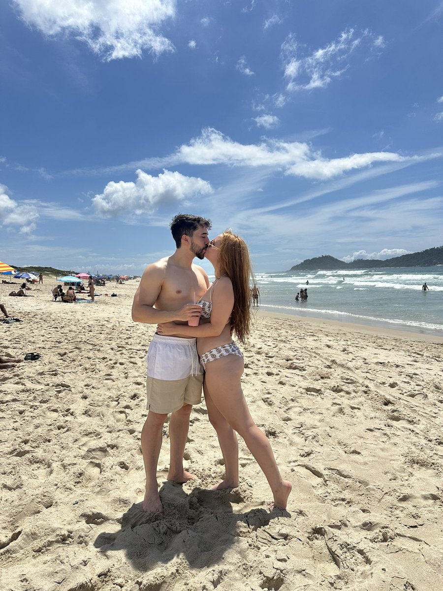 natisnanatis's tweet photo. Eu já sonhei com a vida, agora vivo um sonho, mas viver ou sonhar com você, tanto faz💚 https://t.co/qH3tqJhwa3