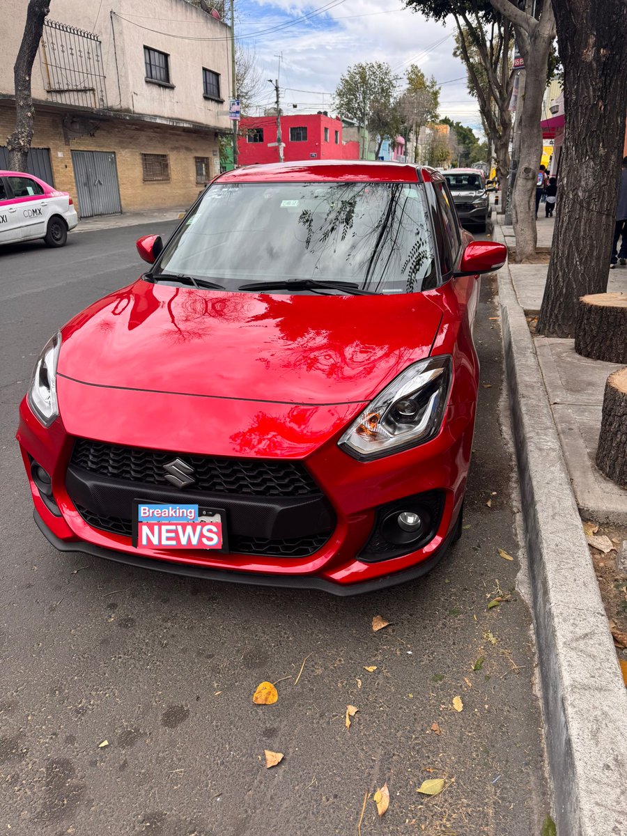 noeadams's tweet photo. @sergiooliveiram Aquí uno por si les interesa 

2021 
33 mil kms 
TA 
270 mil 
Llantas delanteras nuevas, bateria en Marzo 24 https://t.co/g7Arwv0zcb