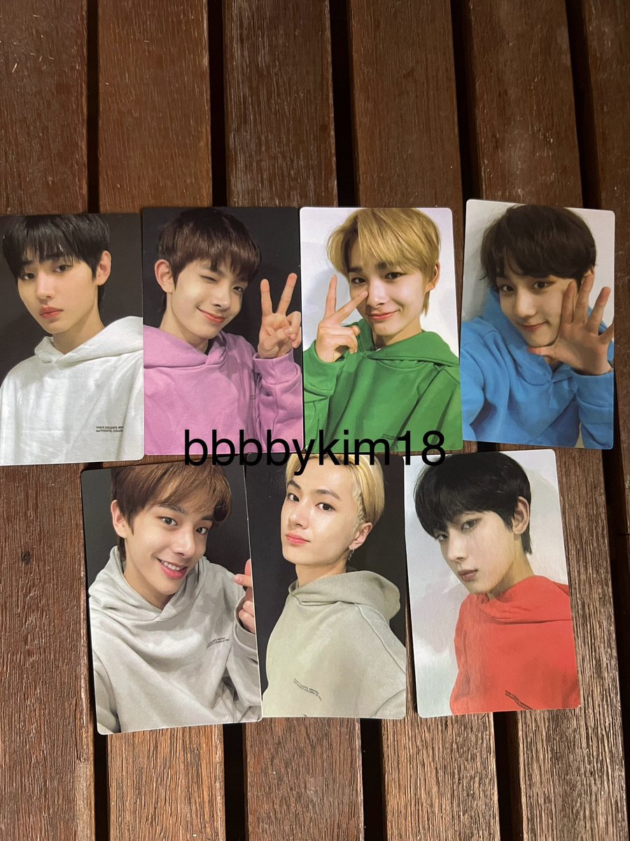 bbbykim18's tweet photo. wts lfb ph

Enhypen lightstick photocards 
50php each

Dm if interested 

tags: jay niki jungwon jake sunghoon sunoo heeseung pc pb album ls https://t.co/V1DYavAewT