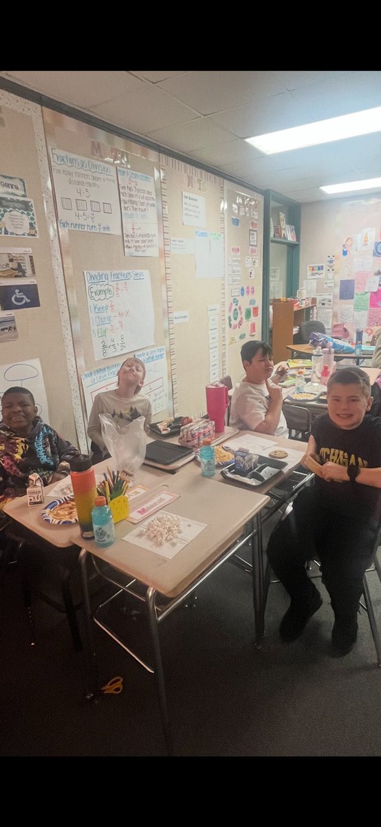 Miss Mazur tweet media