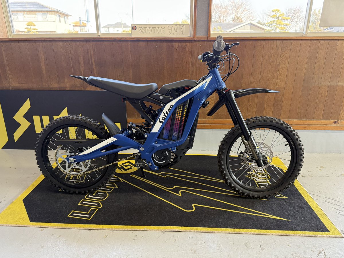 nagmotors's tweet image. 在庫商品入替セール✨
2024年SURRON 「Light Bee S」
定価360,800円税込
車両価格20%引きで288,640円税込
なんと72,160円も値引しちゃいます！！！
1台限り
※別途諸費用が必要です。詳しくはお問合せ下さい！
#surron
#Lightbee
#電動バイク