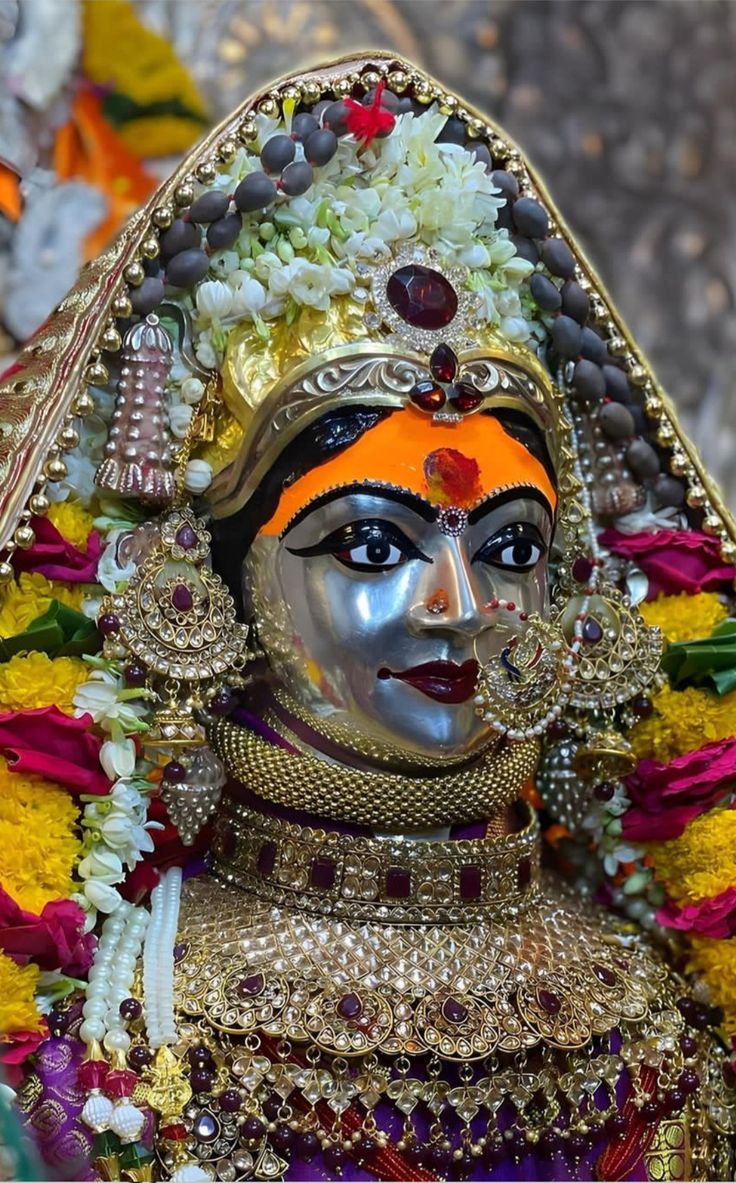 akhandthakur53's tweet photo. ❝अगर करनी है.....
तो माता रानी की भक्ति कर ,
बुराई करने से कुछ नही मिलता हैं!!❜❜ https://t.co/mTi0Z5TmU9